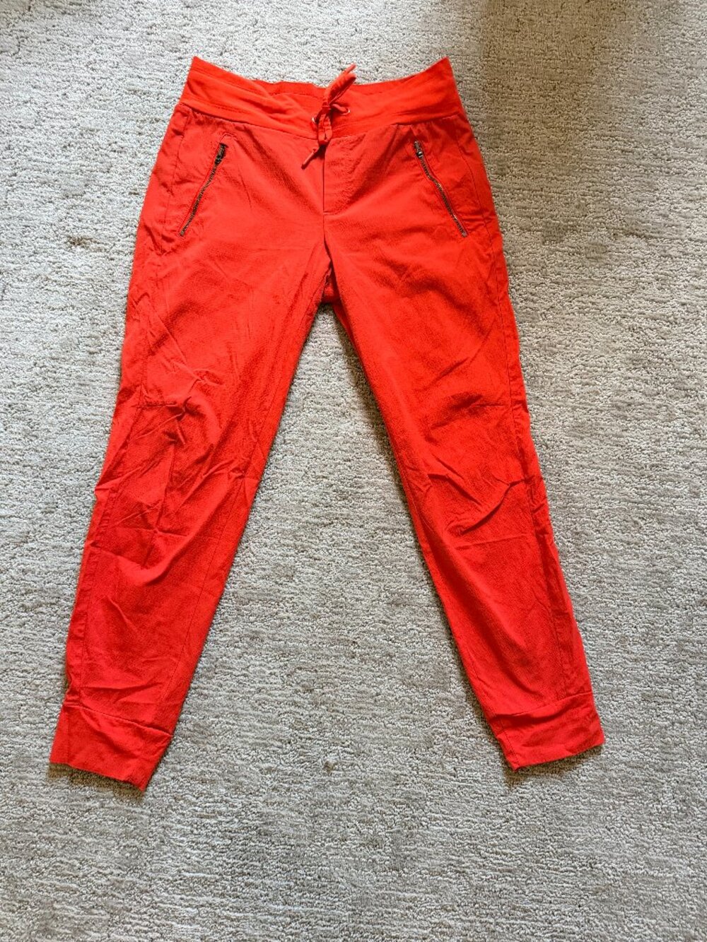 Athleta Trekkie North Jogger size 4